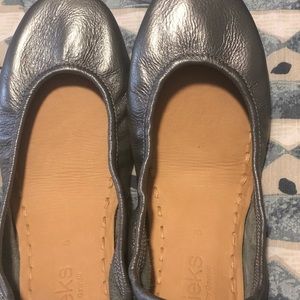 Tieks metallic pewter silver